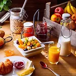 Ibis Hotel