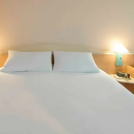 فندق Ibis 3*